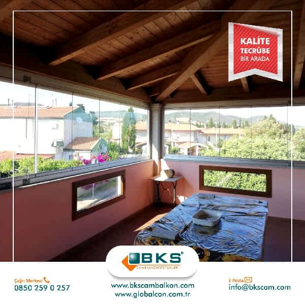 BKS-Cam-Balkon-Sistemleri-Kolay-Kullanimi